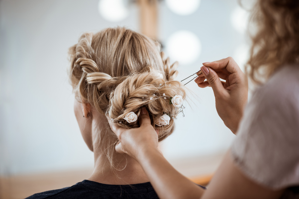 female-hairdresser-making-hairstyle-blonde-woman-beauty-salon